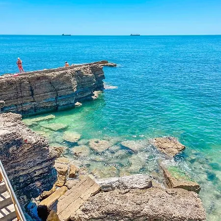 Your Place In * Estoril