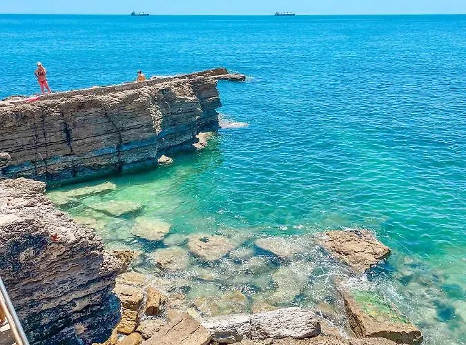 Your Place In * Estoril